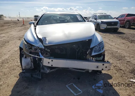 2013 Lexus Ls 460L z USA, uszkodzony, nr VIN JTHGL5EF1D5047397